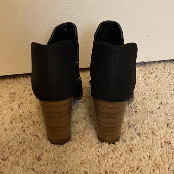 Open toe black booties - Picture 4 of 4